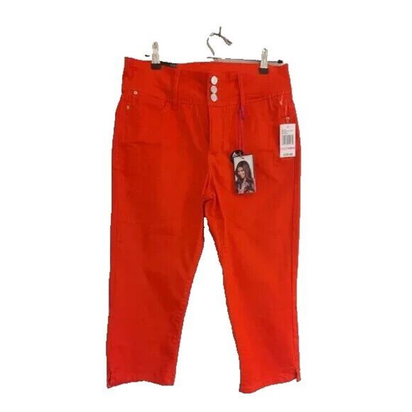 Roselyn Sanchez Pants - Woman's Capri Pants by Roselyn Sanchez Size 10 Color Cherry Tomato NWT